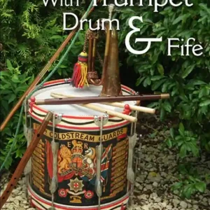 With Trumpet, Drum and Fife (e-bok) av Mike Hall